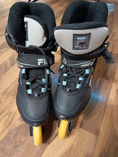 Vand role Fila Legacy Pro 80