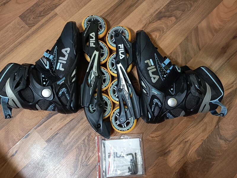 Vand role Fila Legacy Pro 80